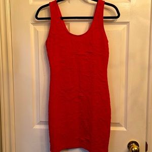 FOREVER 21 RED TEXTURED BODYCON DRESS